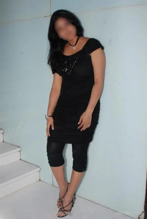 Call Girls Sola Over Bridge